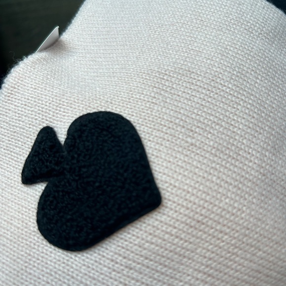 Kate Spade Logo Beanie Hat in Rose Dew NWT - Picture 2 of 8